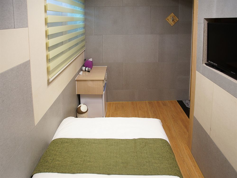 Guest house D.h Sinchon Seoul
