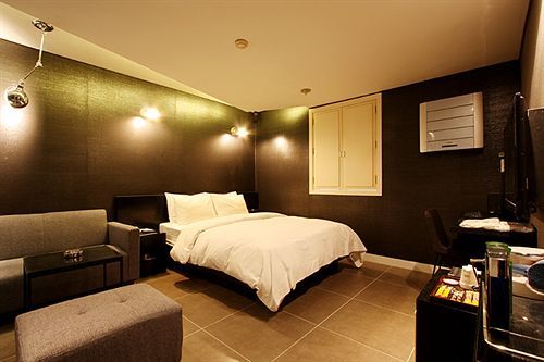 Art Hotel 3*