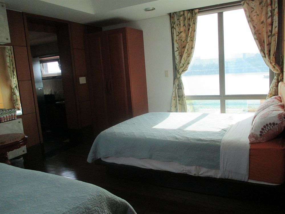 River View House
