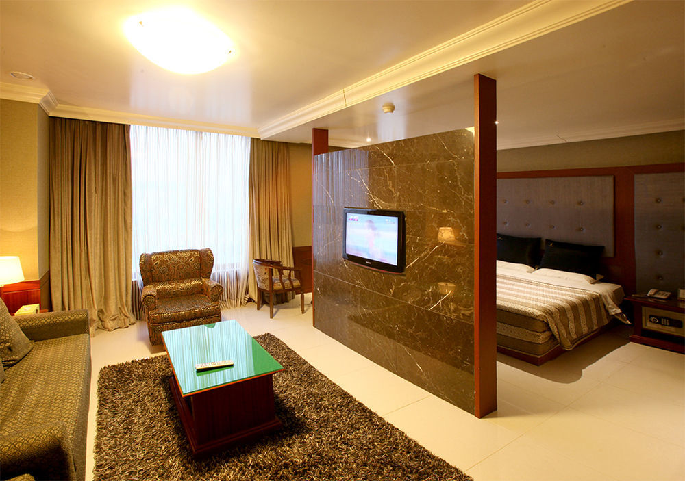 Hotel Tourist