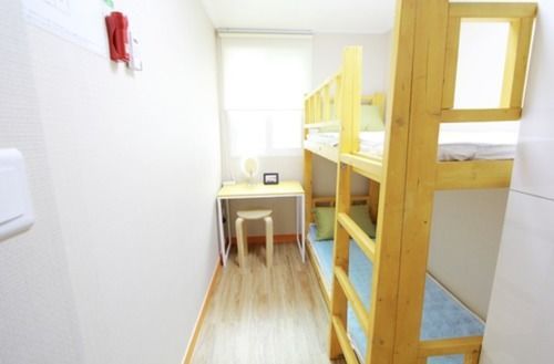 Cocoonstay Hongik Univ. Station Seoul