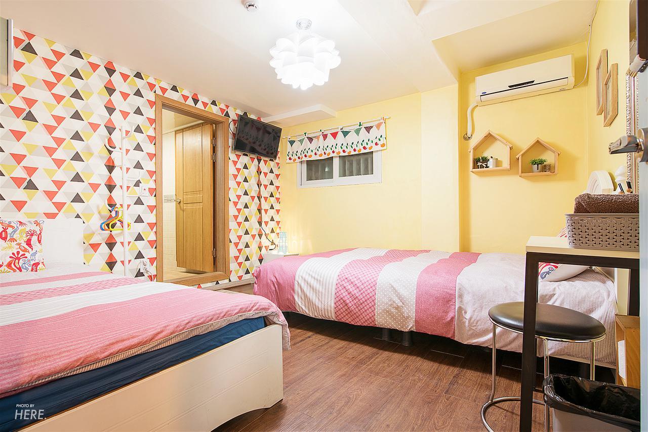 Hongdae Style Guest house 2*