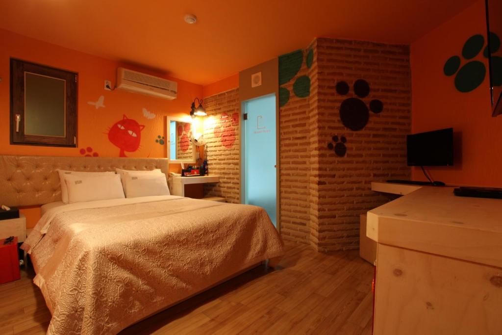 Orange County 3*