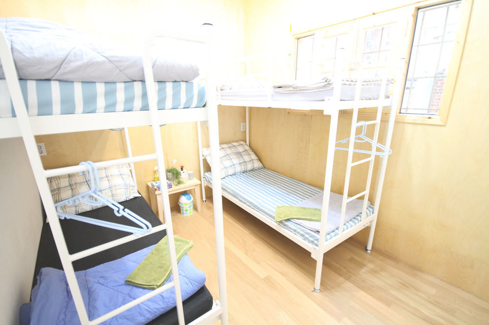 Time Traveler Relax Hongdae Guest house Seoul