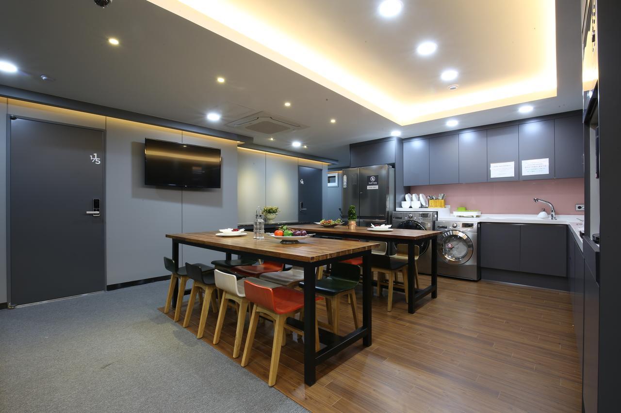 Hostel Philstay Myeongdong *