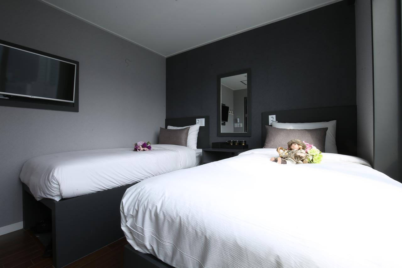 Hostel Philstay Myeongdong