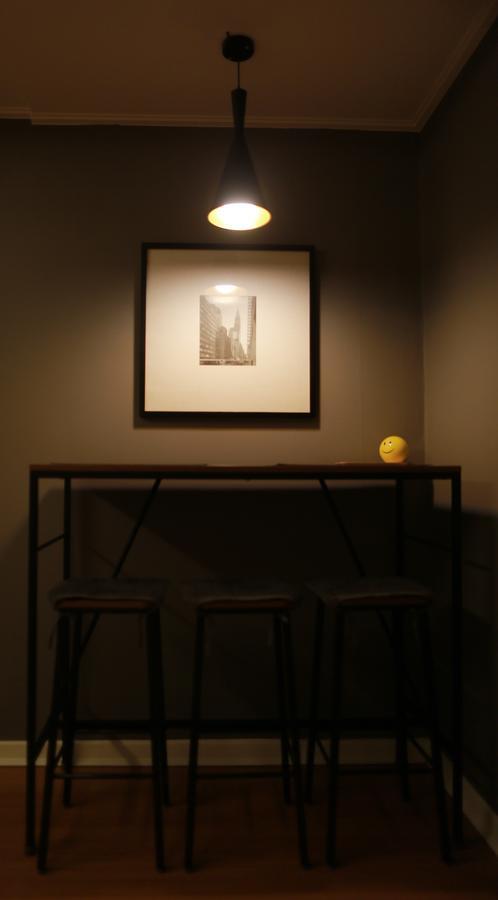 Yolo House In Hongdae Apartment