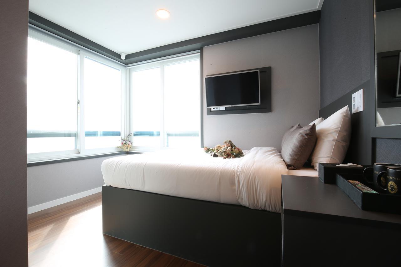 Hostel Philstay Myeongdong *