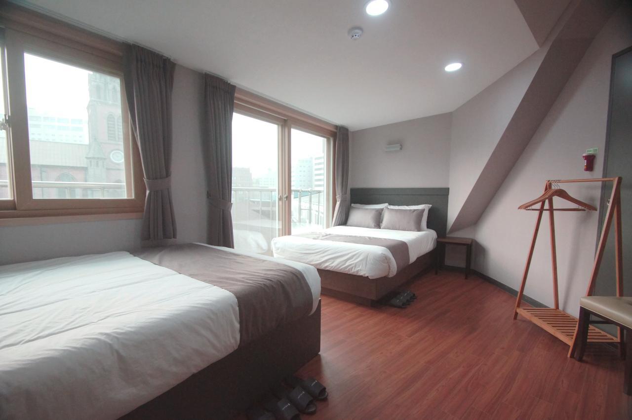 Ehwa In Myeongdong Guest house