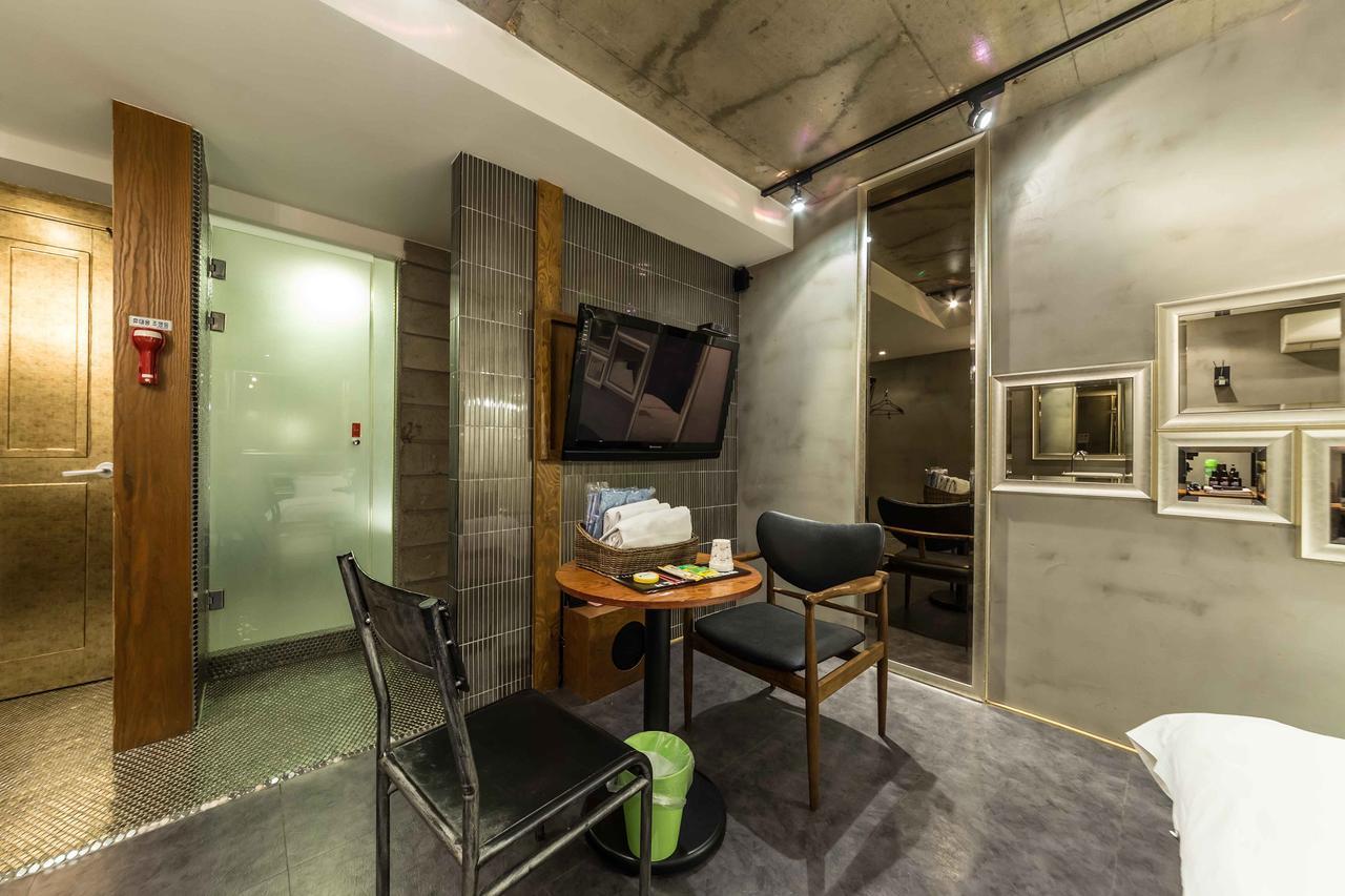 Yaja Yeongdeungpo motel Seoul