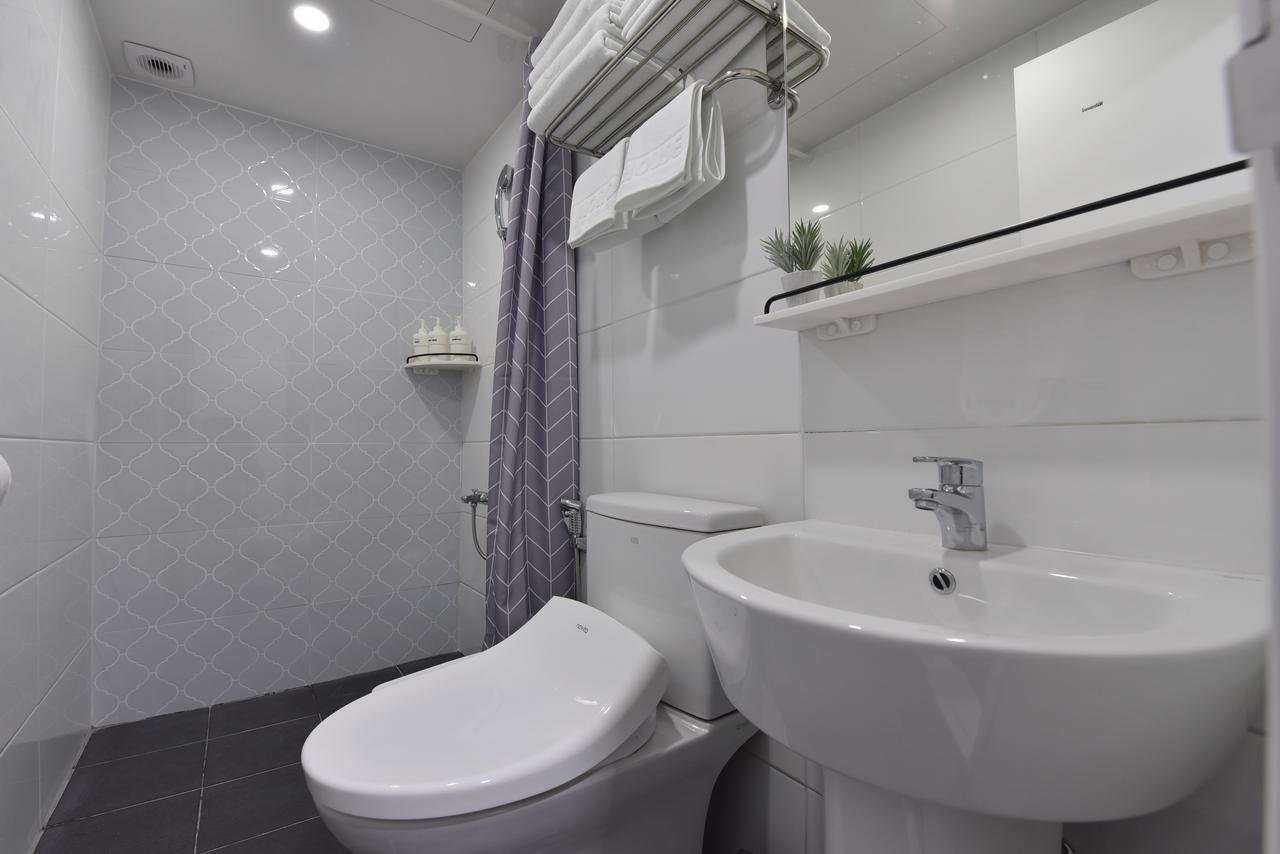 Mono House Hongdae 5 Guest house