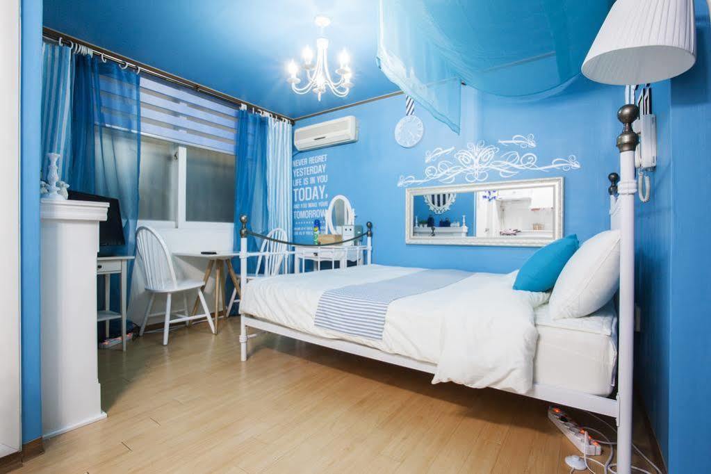 River & In Guest house Seoul