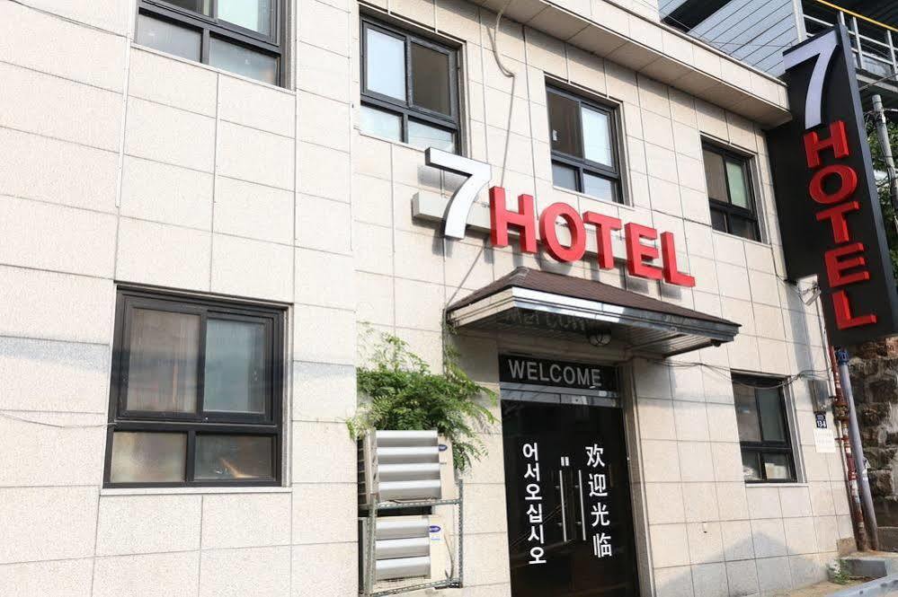 Hotel Myeongdong Dream 2*