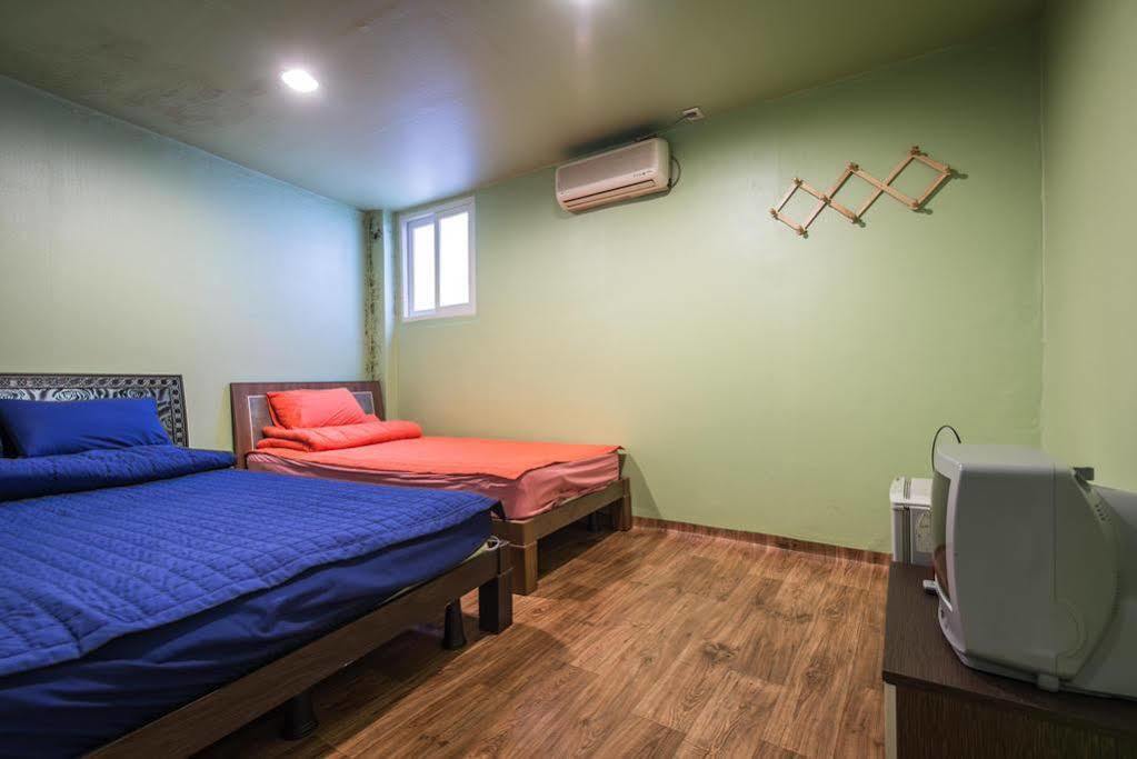 Chris Guest house Seoul