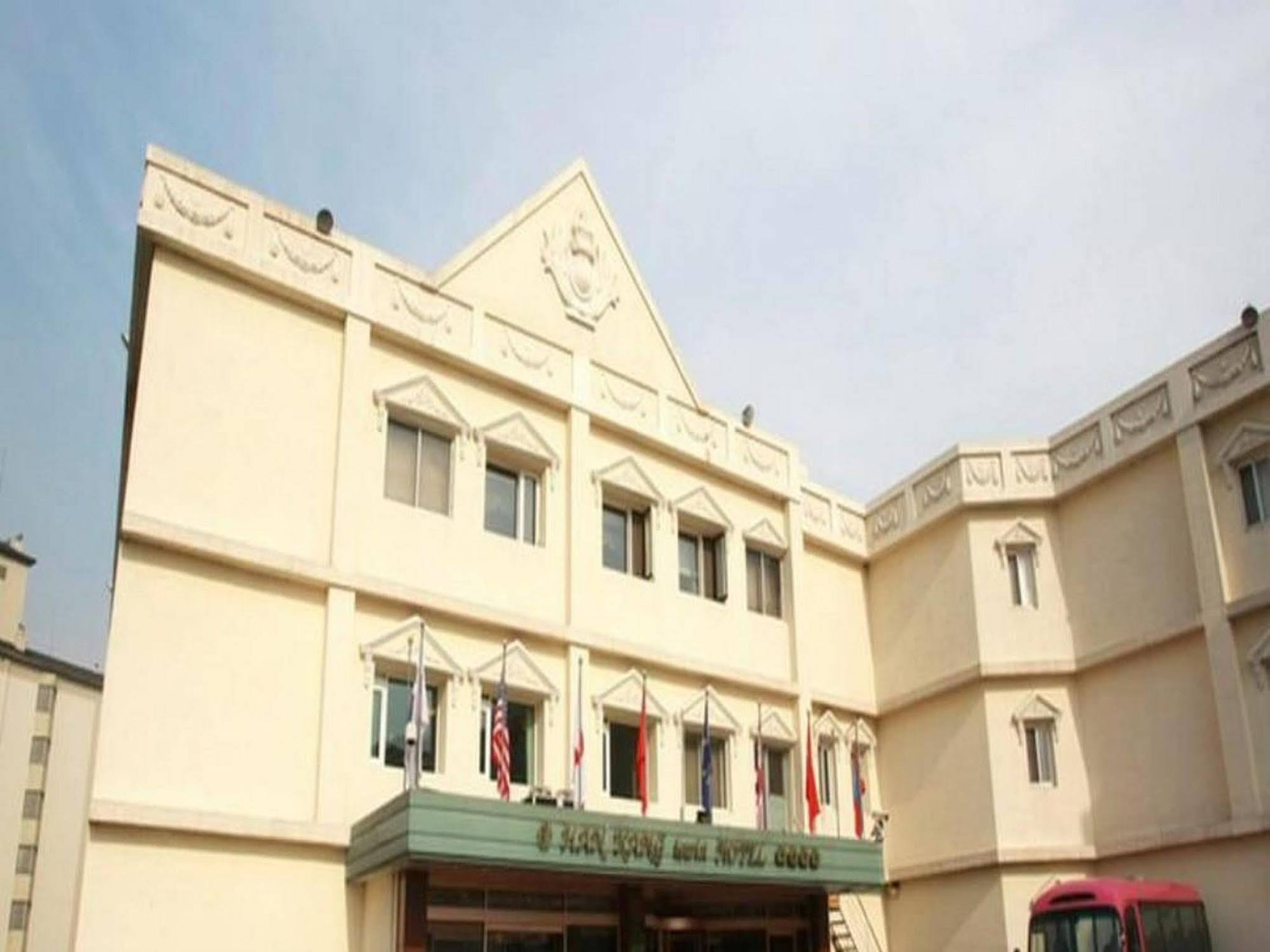 Hotel Hankang 3*