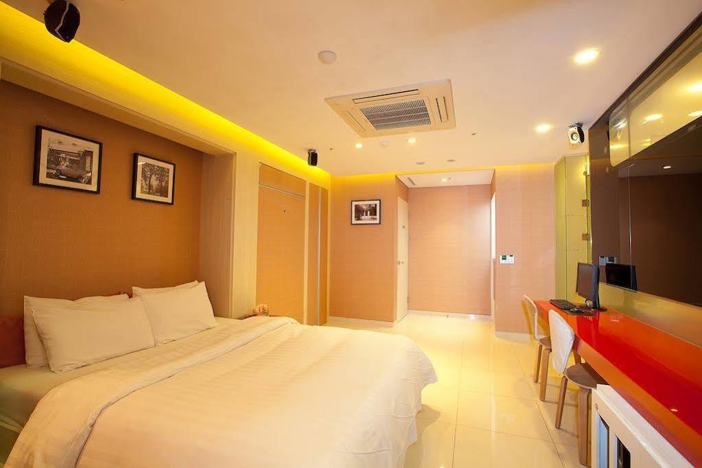 Yeongdeungpo Lifestyle F 3* Seoul