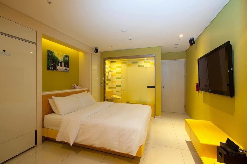Yeongdeungpo Lifestyle F Hotel