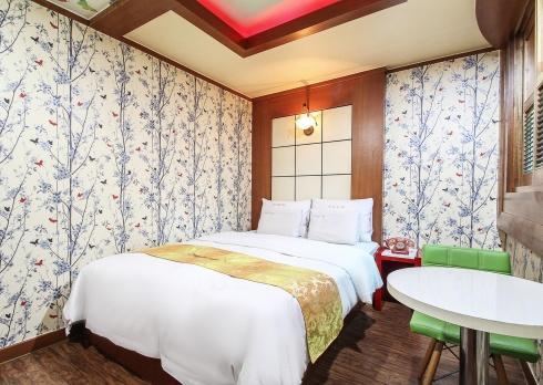 Couple Motel Seul