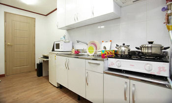 Cozyplace In Itaewon 2*