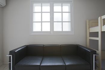 Garosu Stay - Hostel