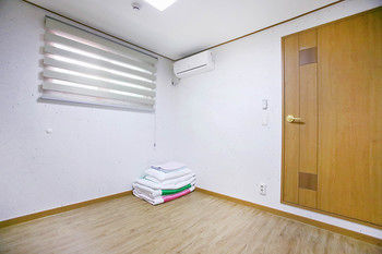 Go Woon Dang Hanok 2*