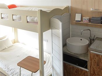 Mmmio House Hotel