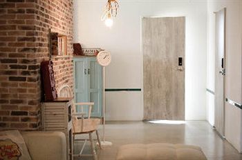 Hotel Mmmio House 2*