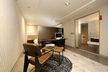 Imt 3* Seoul