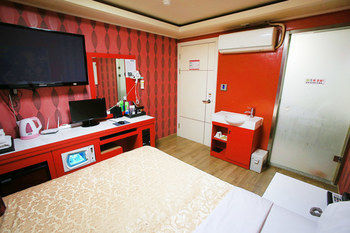 Real Boutique Seoul