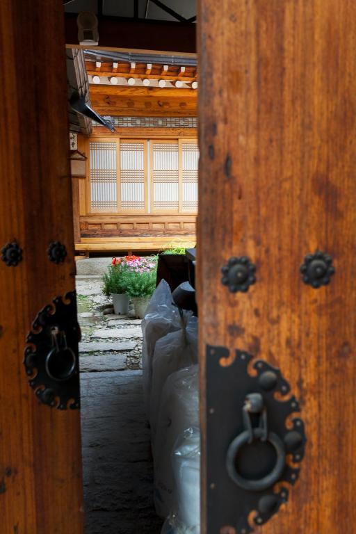 Eugene Hanok Culture Center Dongdaemun * Seoul