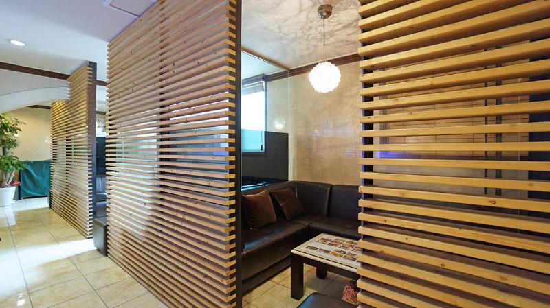 Itaewon Crown 3* Seoul