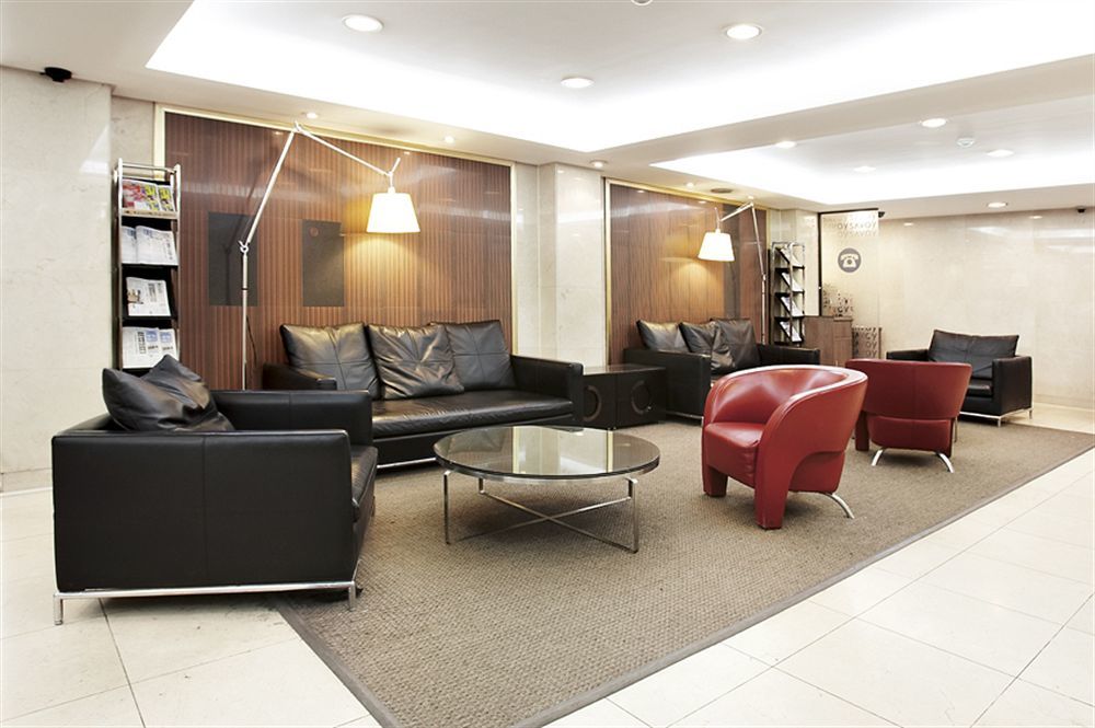 Hotel Savoy Myeongdong 3*