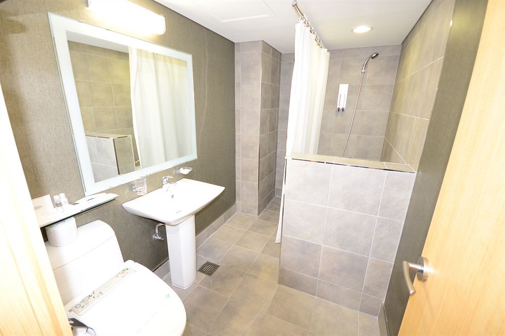 Hotel Young Dong 3*