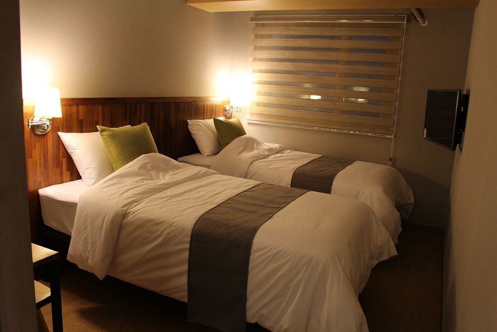 Cleo Hongdae 2* Seoul