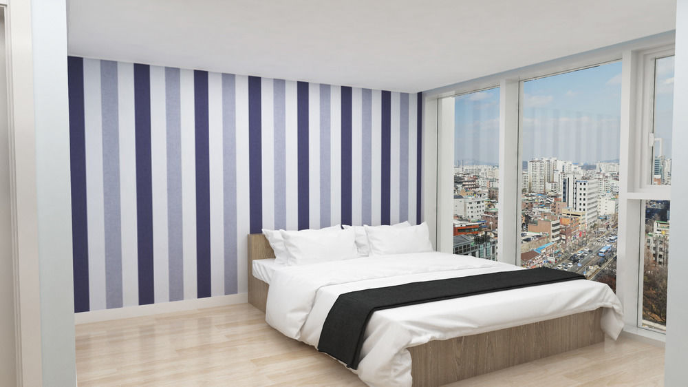 Hotel E7 Place Dongdaemun 4*