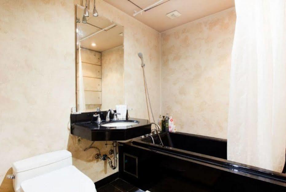 Hotel River View House 2*