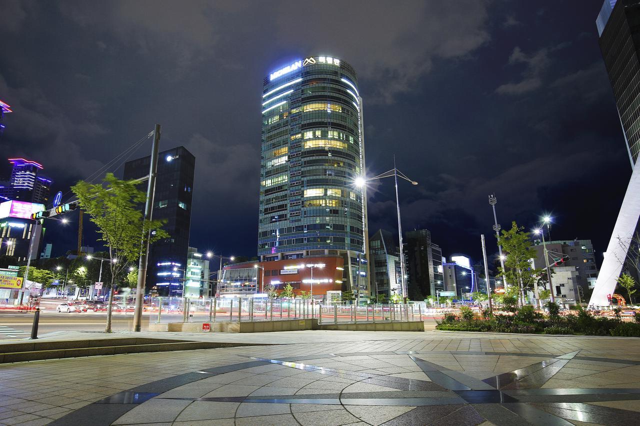 Apartment Unique View Design Gangnam *