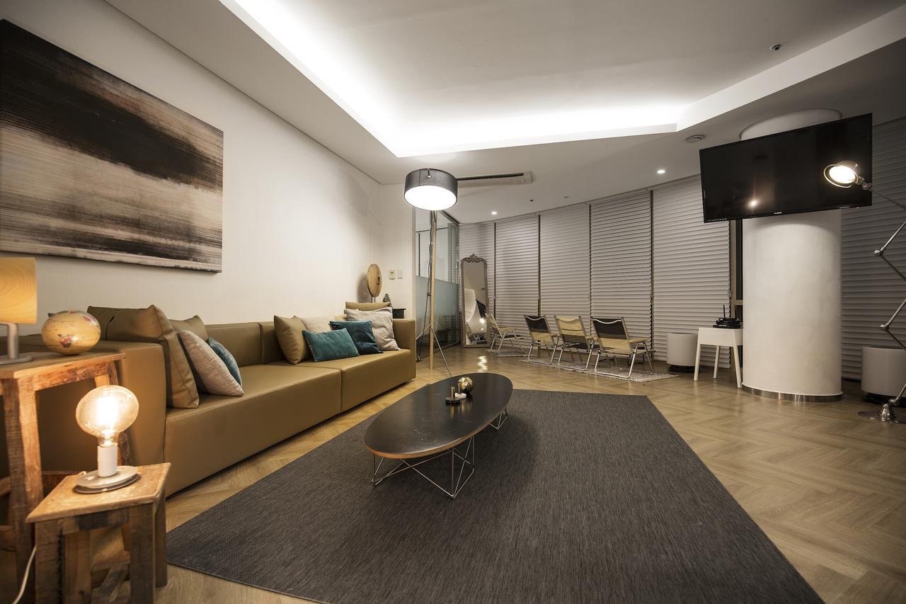 Apartment Unique View Design Gangnam *