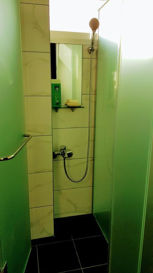Hostel Socuri *