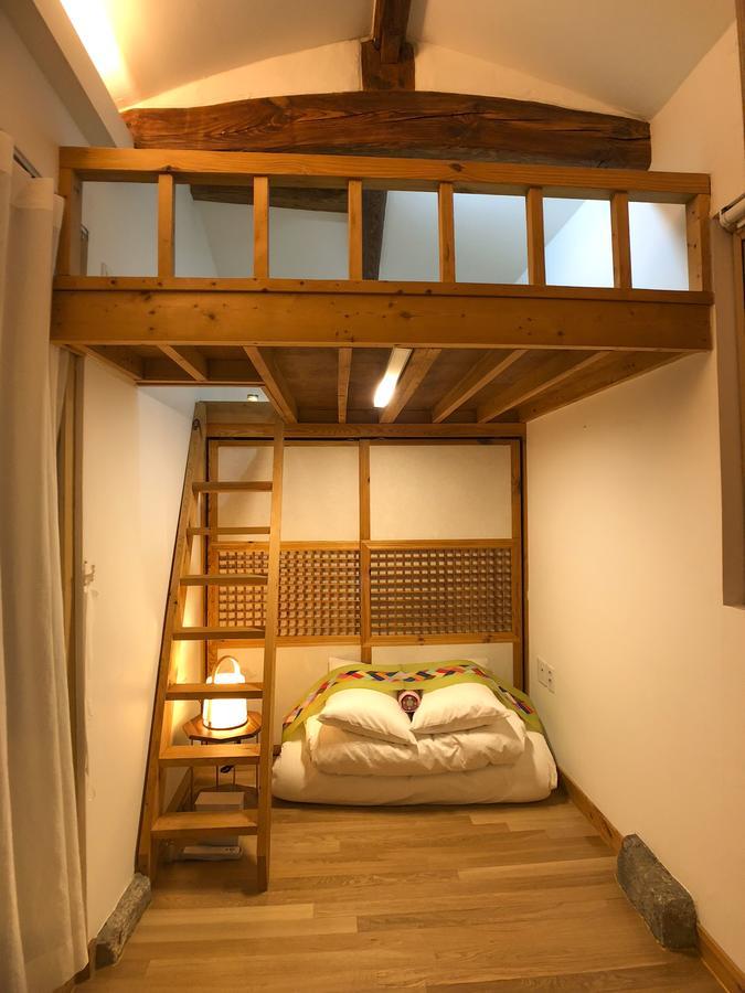 Jay Hanok ㅡ 3br 3bath ㅡ 8min From Anguk Stn * Seoul
