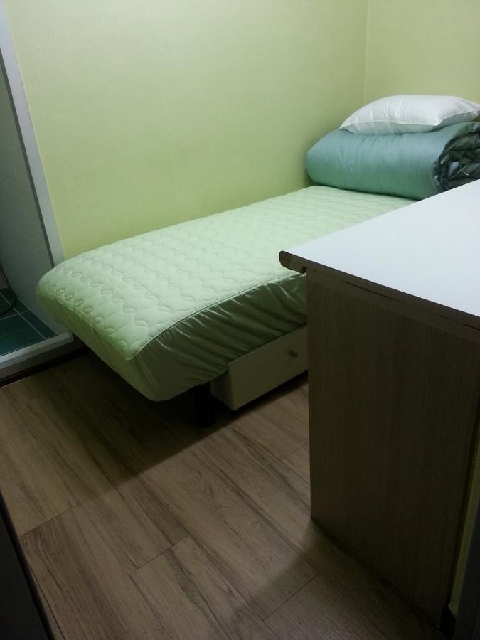 Hostel Sinchon Livingtel Seoul