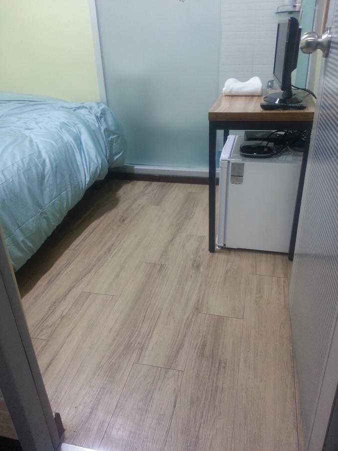 Sinchon Livingtel Hostel