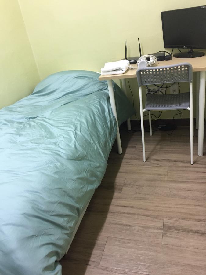 Hostel Sinchon Livingtel *