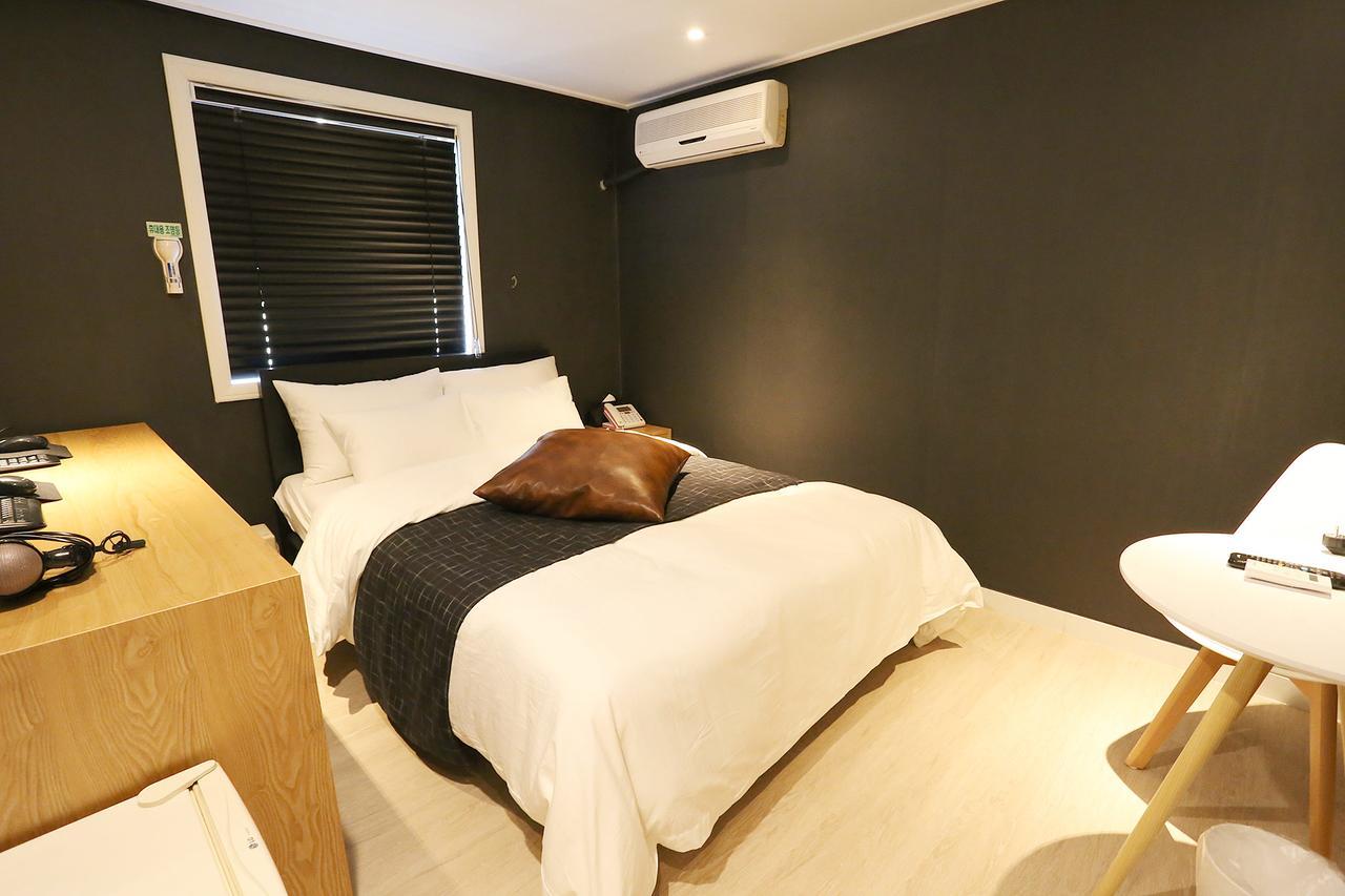 Kotel Gimpo Airport Motel Seoul