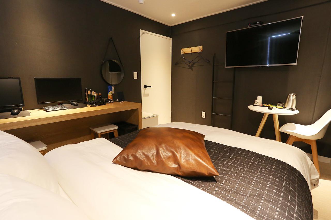 Kotel Gimpo Airport Motel 2*
