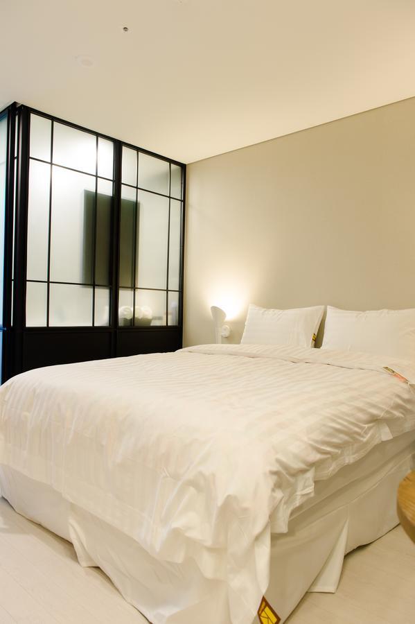 Hotel Khan 3*