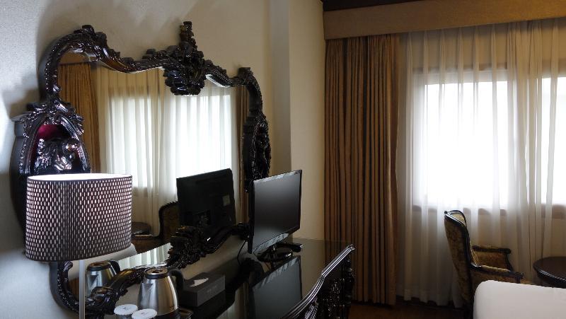 Itaewon Crown Hotel