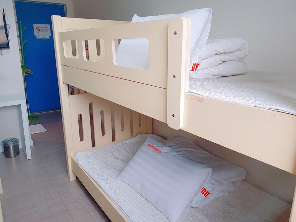 Road Myeongdong Guest house 2*