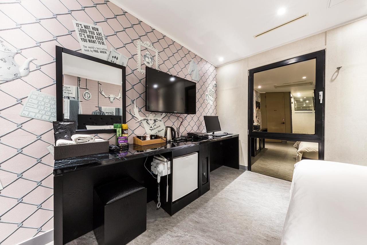 Cullinan Jongno 3*