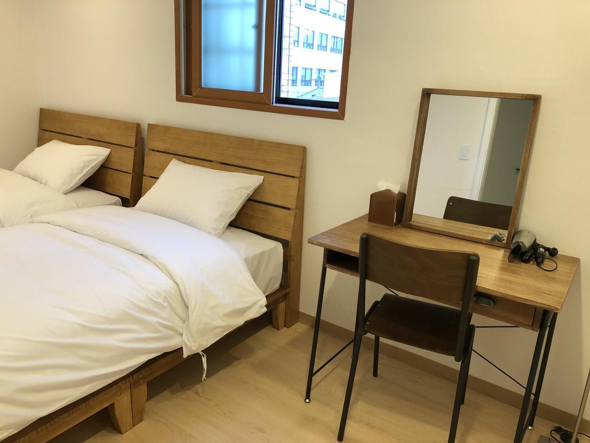 Ultari Jongno Hostel *